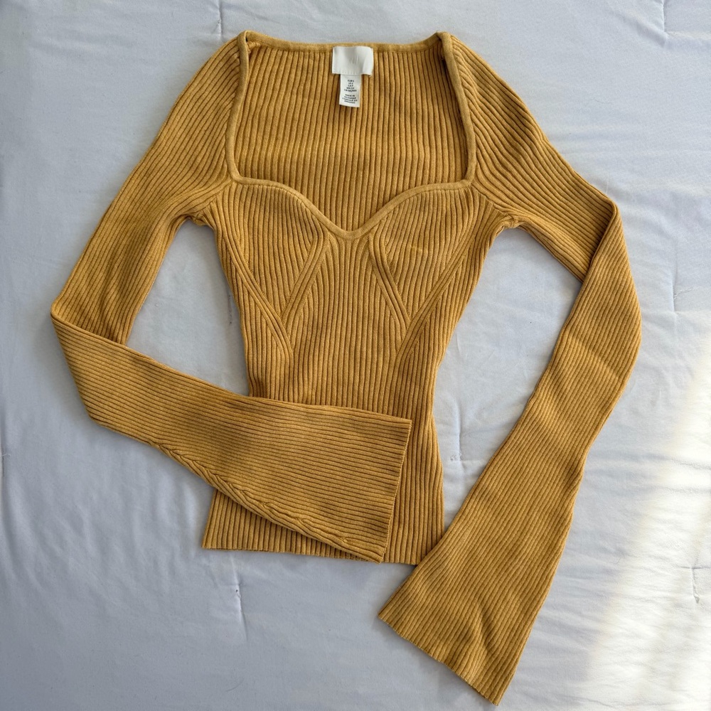 H&M Mustard Ribbed Long-Sleeve Sweetheart Neck Top